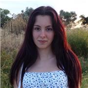 Alumna recién salida del instituto apunto de entrar a un grado superior relacionado con la psicología, imparto clases presenciales